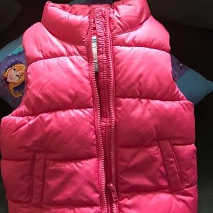 Old navy EUC pink puffy vest